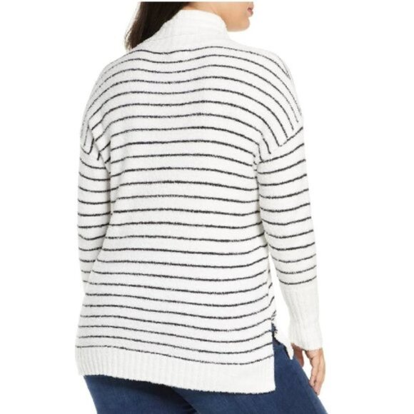 CASLON Cozy Relaxed Turtleneck Sweater - Picture 2 of 2